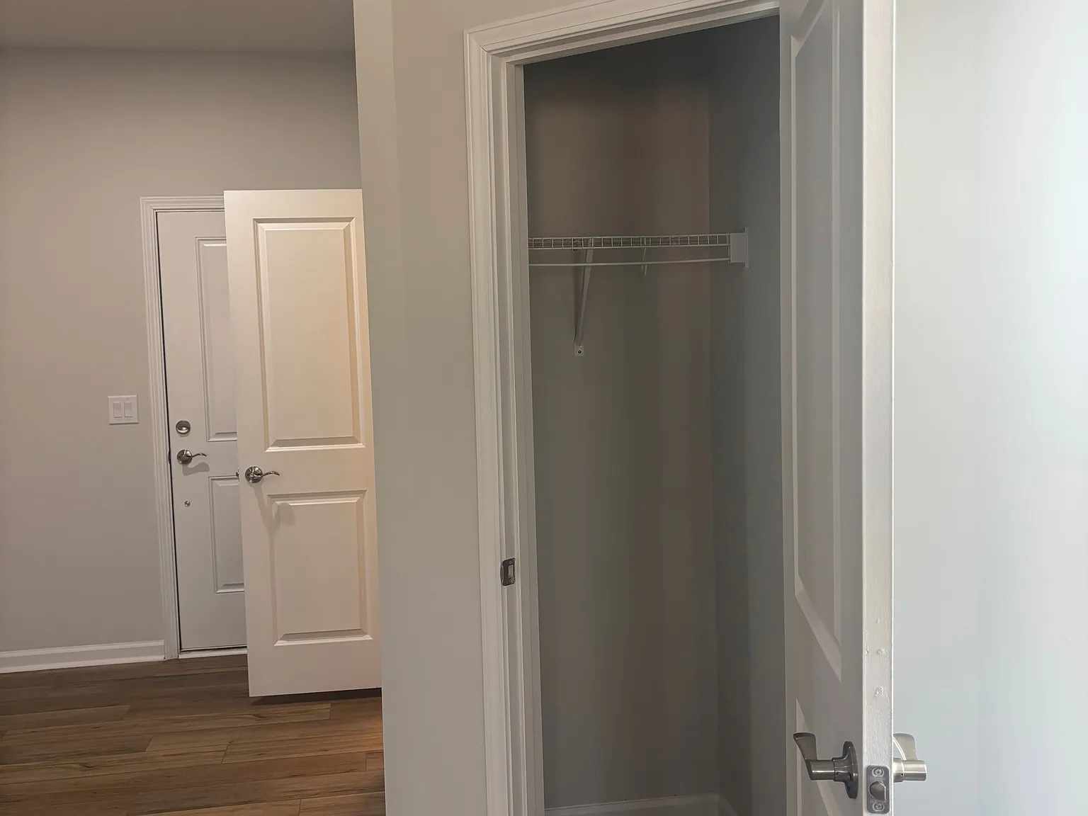 3 bed, 2.5 bath, 1558 sqft, $2,250 — Photo 4