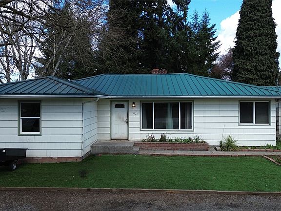 3rd image of 5927 88th Street NE