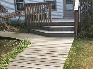 160 Diana Dr, Mastic Beach, NY 11951