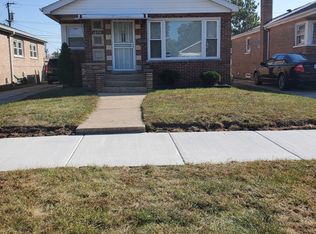 12719 S Bishop St, Calumet Park, IL 60827