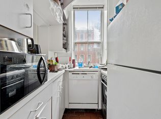 32 Beekman Pl APT 5, New York, NY 10022