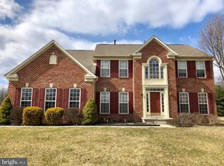 45 Nicholas Dr, Sicklerville, NJ 08081