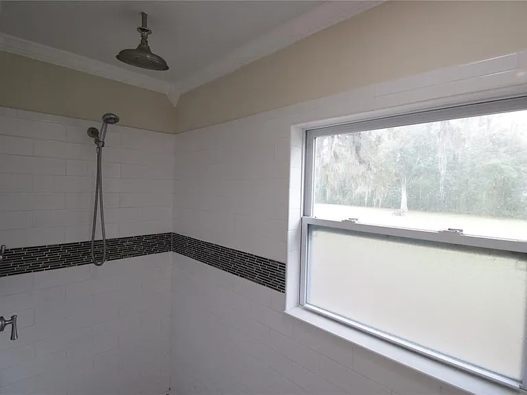 10907 SW 24th Ave — Photo 24