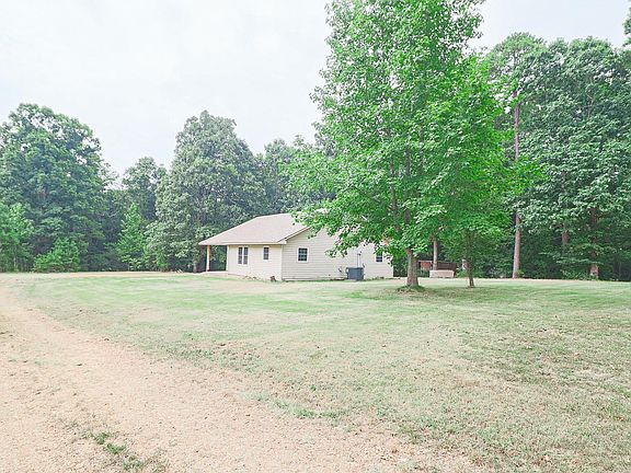 4th image of 200 County Road 772