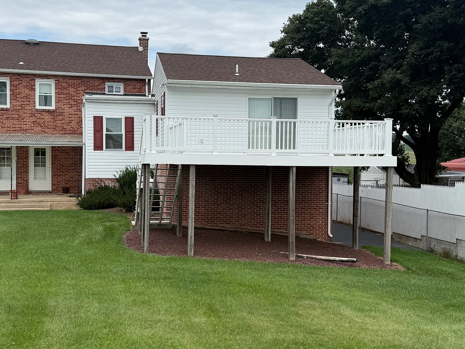 2 bed, 1800 sqft, $1,895 — Photo 3