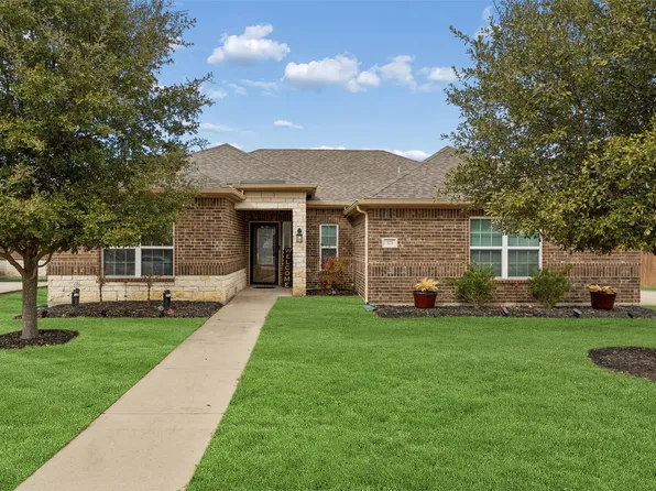 525 Meadow Springs Dr, Glenn Heights, TX 75154