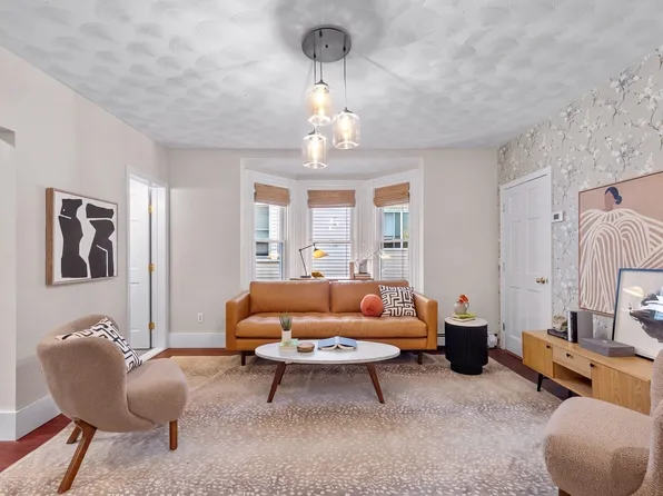 64 Hyde Park Ave #2, Jamaica Plain, MA 02130