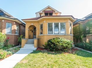 2917 N Kenneth Ave, Chicago, IL 60641