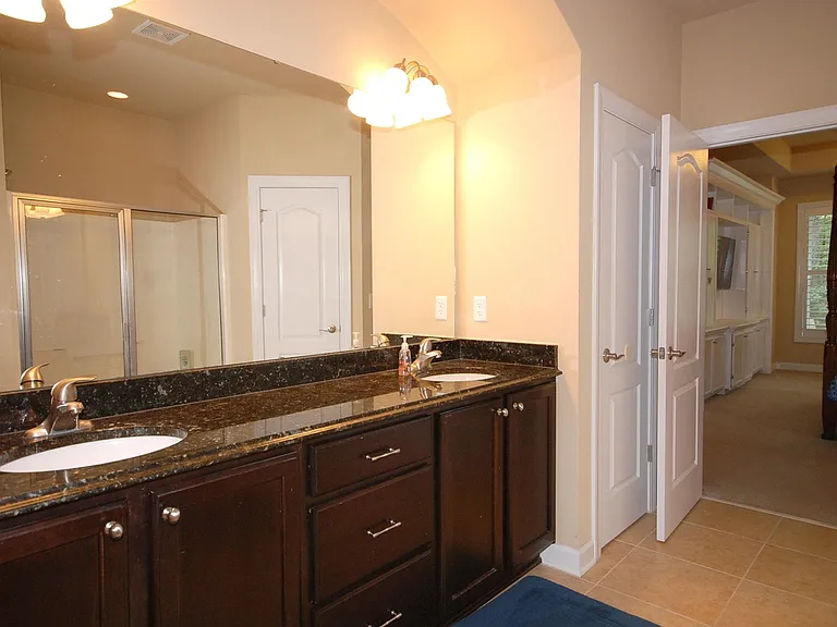 8463 Athens Way — Photo 11