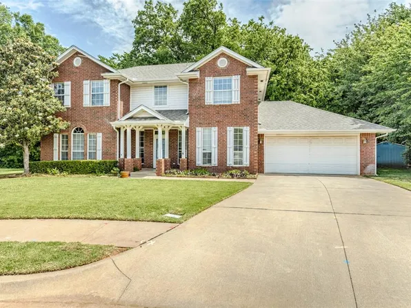 501 Lambeth Cir, Edmond, OK 73003