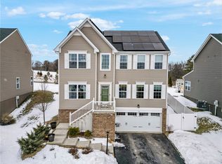 112 Valentino Ln, Zelienople, PA 16063