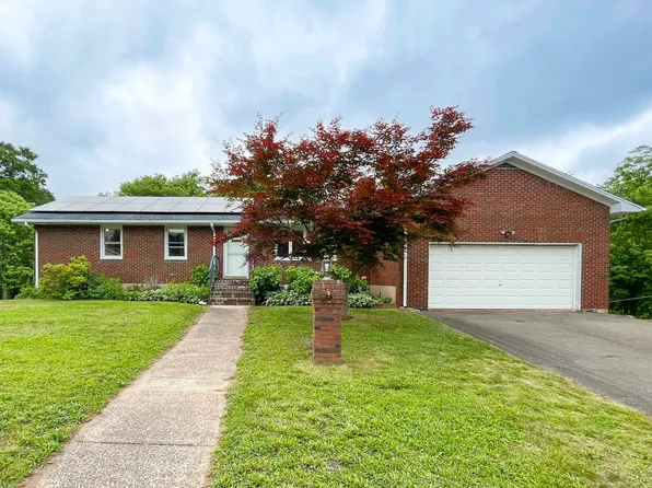 92 Milardo Lane, Middletown, CT 06457