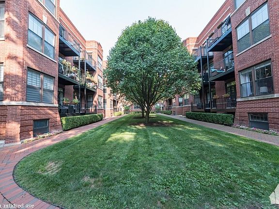 5th image of 2711 N Mildred Ave #1428