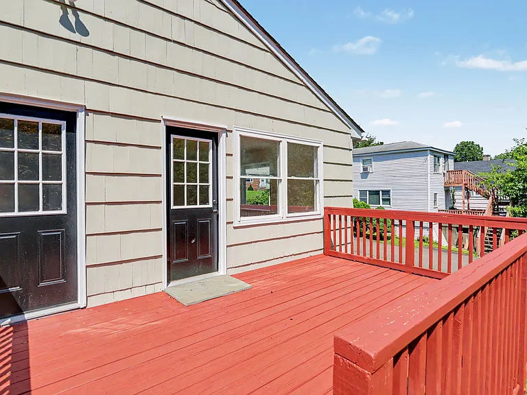 291 Berkeley Rd — Photo 22
