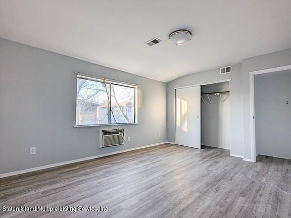 2nd image of 45 Francine Ct