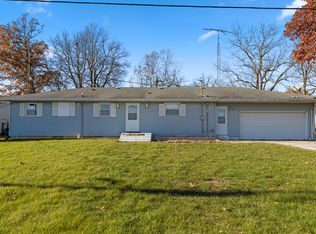 133 S Oak Acre Dr, Martinton, IL 60951