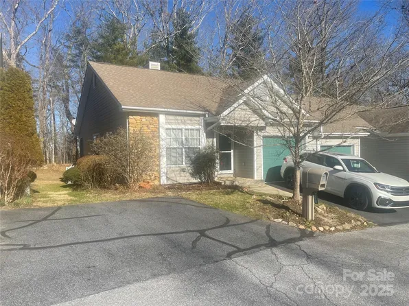 308 Laurel Park Pl, Hendersonville, NC 28791