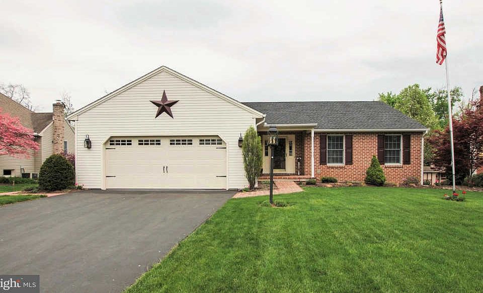1st image of 14 Park Dr