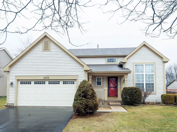 3202 Whitney Rd, Aurora, IL 60502