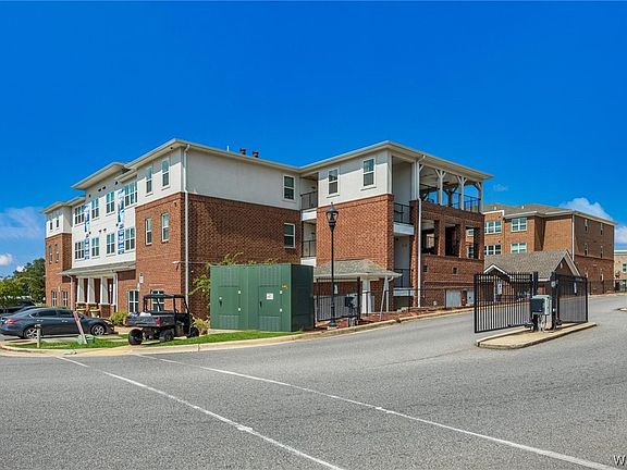 2nd image of 680 6th Ave NE APT 5103