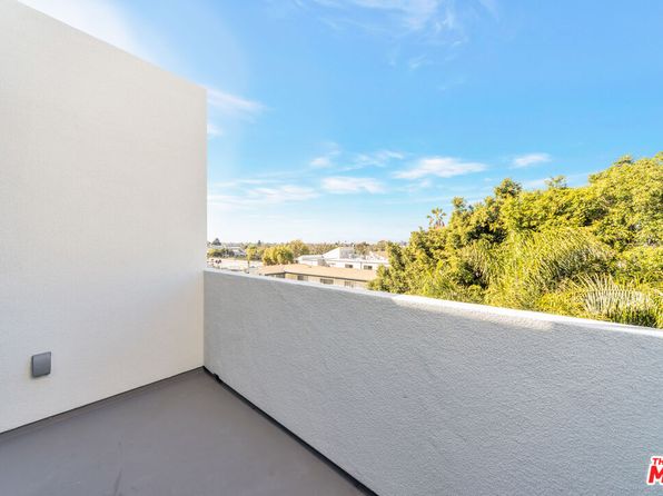 5506 Thornburn St, Los Angeles, CA 90045