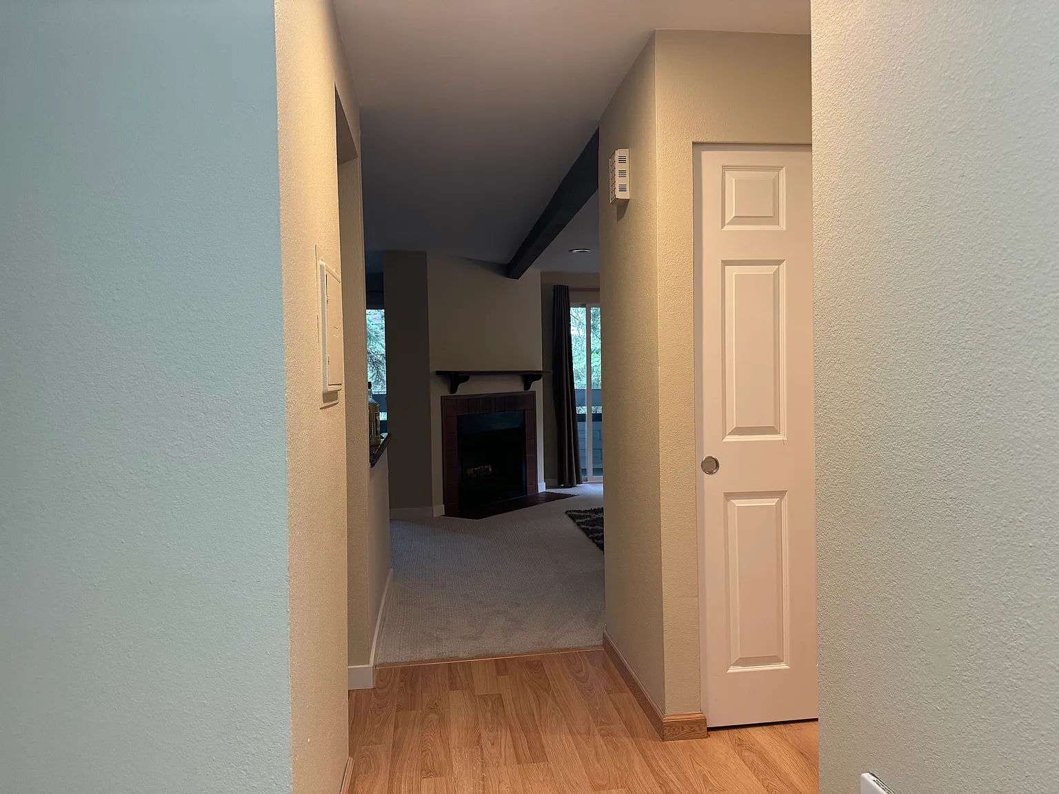 2 bed, 2.5 bath, 1278 sqft, $2,700 — Photo 3