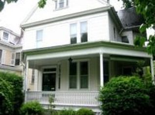123 S College St, Carlisle, PA 17013