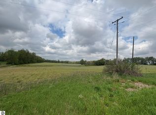 Neff Rd, Edmore, MI 48829