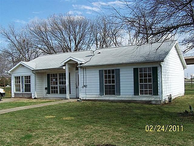 1st image of 1108 I Ave