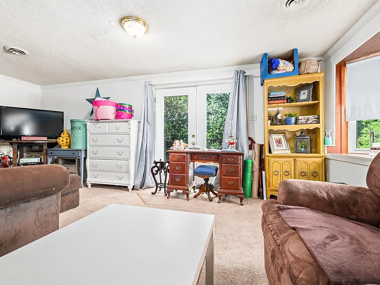 313 Williams Rd — Photo 17