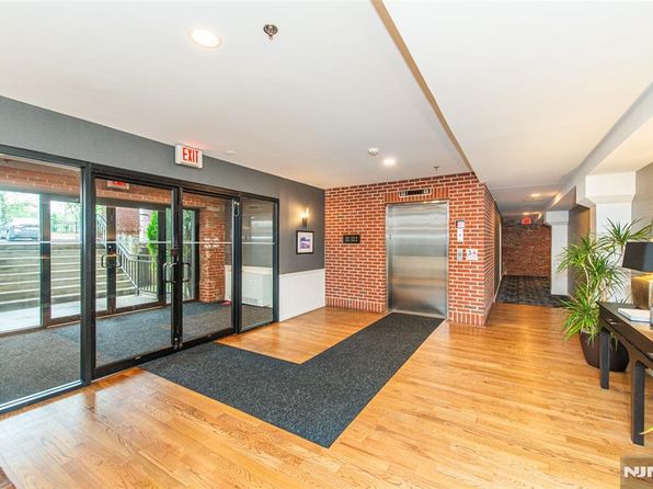 260 Main St APT 118, Little Falls, NJ 07424