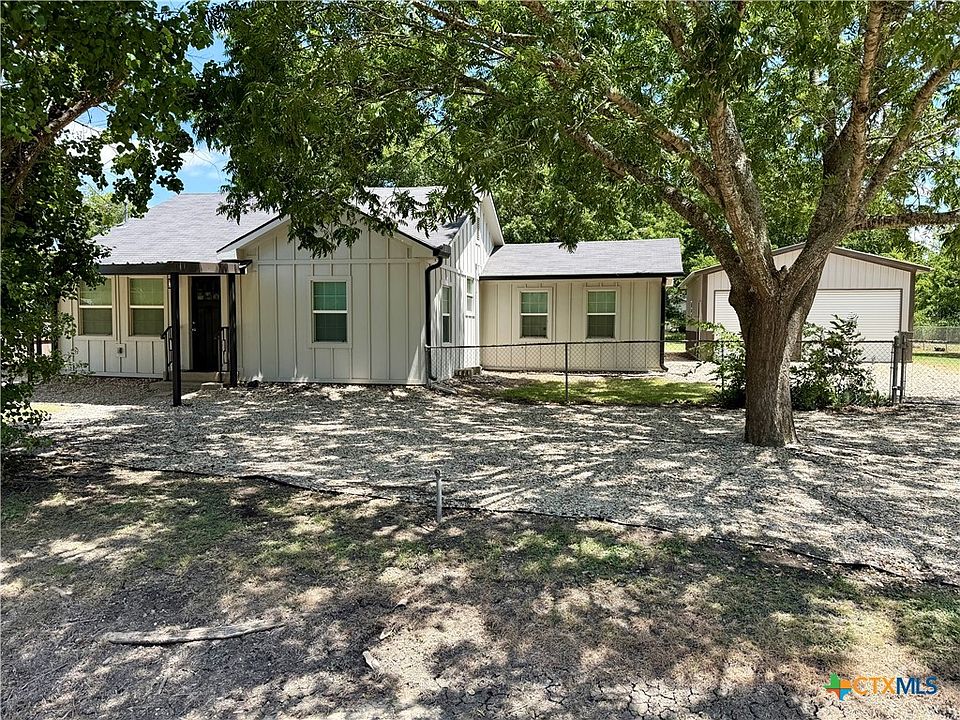 1st image of 307 4th St