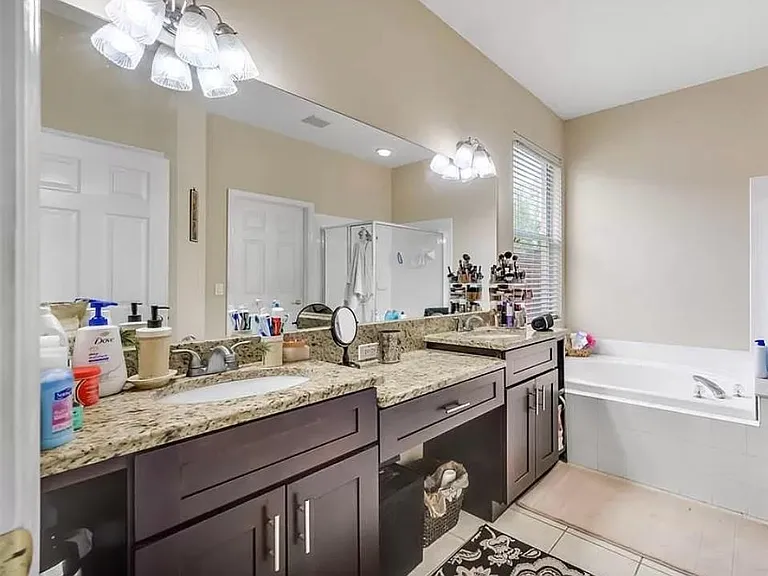 19151 Dove Creek Dr — Photo 21