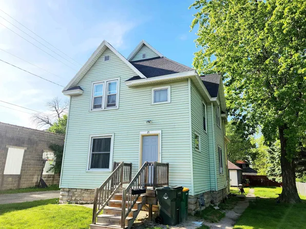 21 E Cotton St, Fond Du Lac, WI 54935