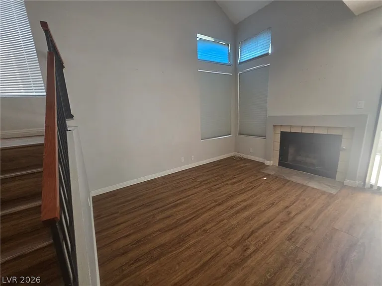 5027 Strauss Dr — Photo 8