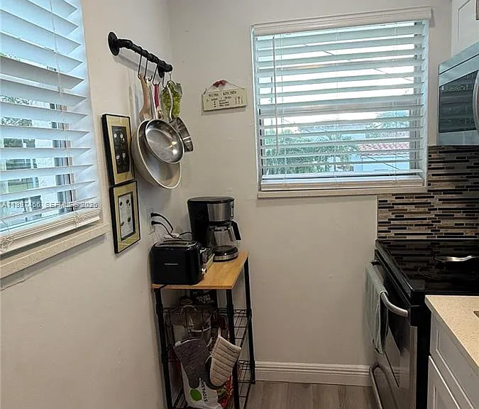 2160 SW 17th St #2162 — Photo 13