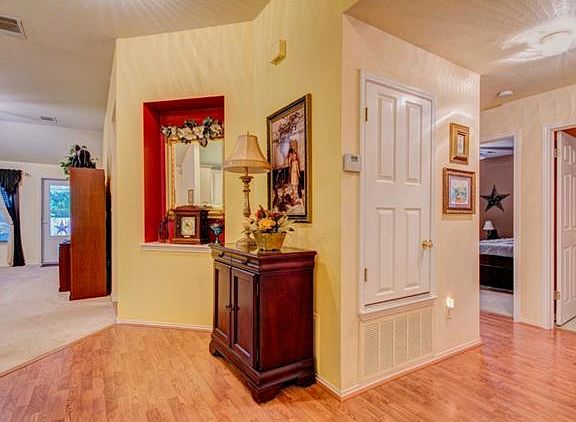 5th image of 1405 Brighton Bend Ln
