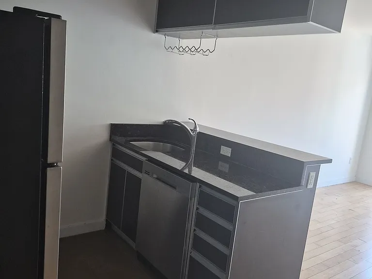 392 Atlantic Ave #301 — Photo 9