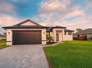 5486 Riley Ln, Port Charlotte, FL 33981