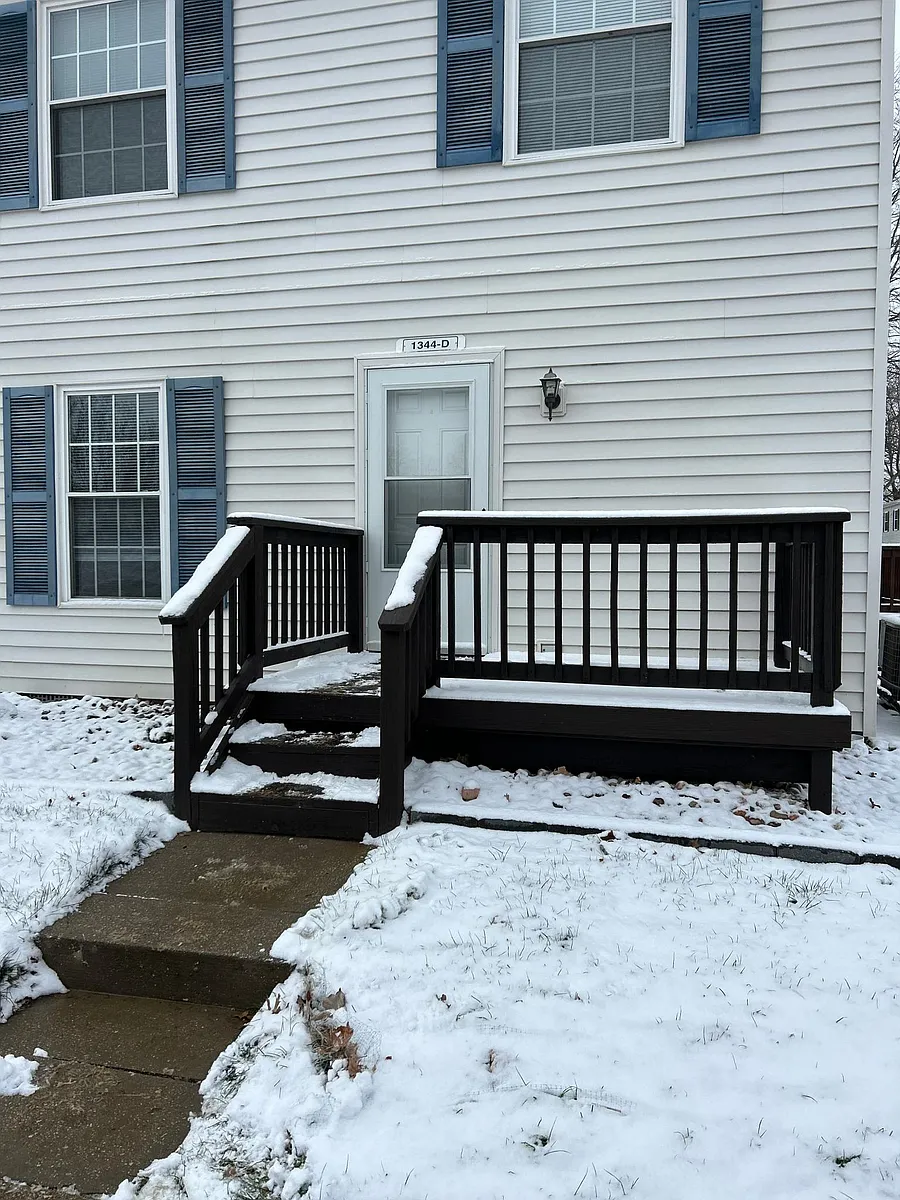 Building Photo - 1344D Hibbard Dr #D