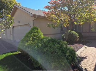 391 Jason Ct #2, Tecumseh, ON N8N 4Y7