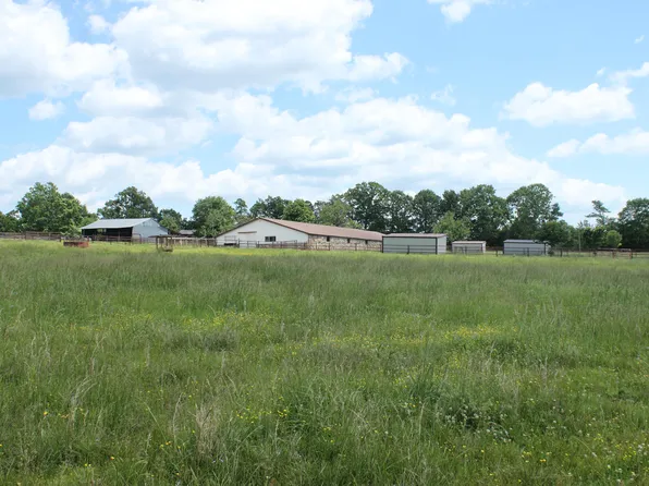 2231 W Highway, Thayer, MO 65791