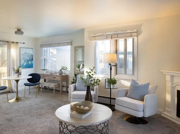 420 Dela Vina Ave Unit 7, Monterey, CA 93940