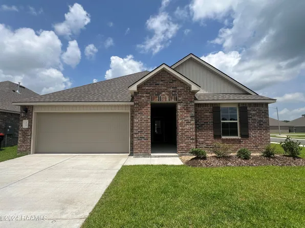 213 Cedar Peak Ln, Lafayette, LA 70501