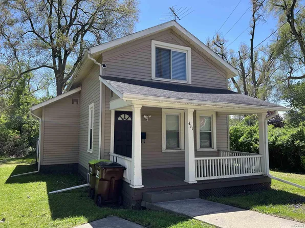 431 College Ave, Adrian, MI 49221