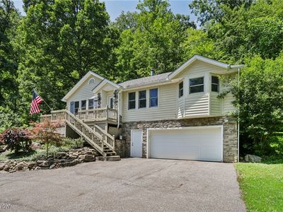 15060 Stillwater Dr, Novelty, OH, 44072