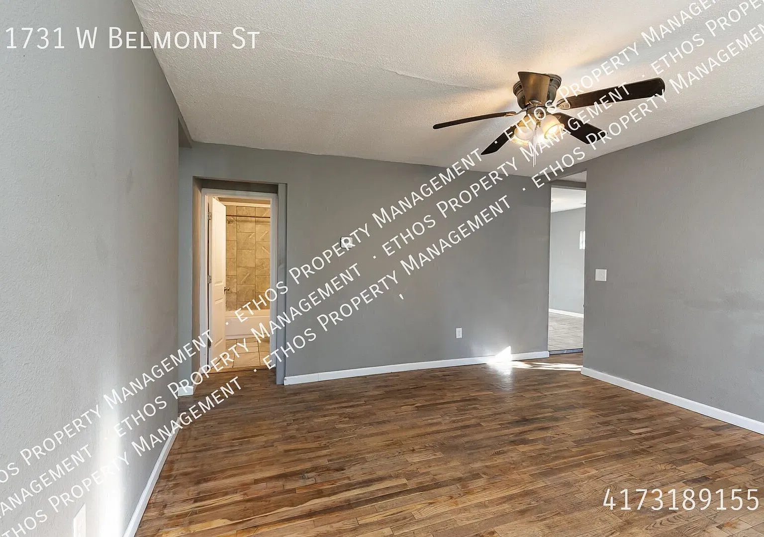 Available now!! 3 bed 1 bath with a large yard in Springfield, MO!! — Photo 4