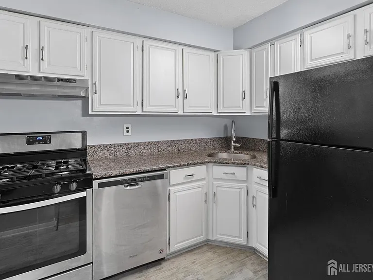 3 Foxtail Ln — Photo 8