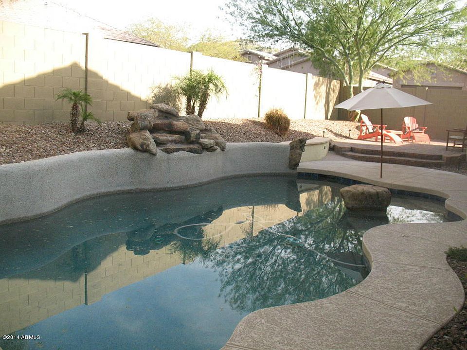 1st image of 10277 S 186th Ave