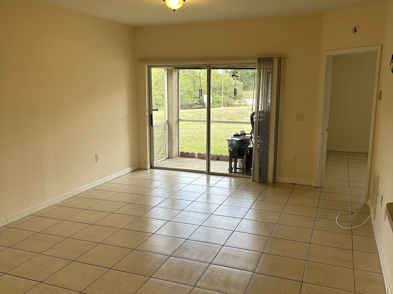 3 bed, 1151 sqft, $1,950 — Photo 4